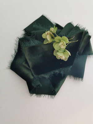 DARK OLIVE SILK VELVET